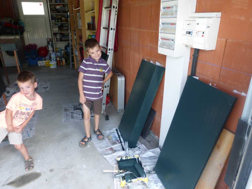 éthan devant dessus casquette peint vert de noir n2.jpg