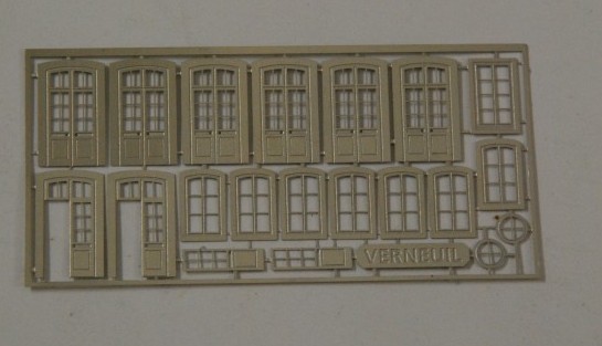 ABE44 - 883portesetfenetres.jpg