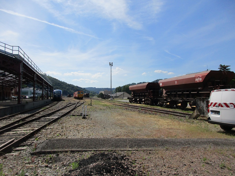 (25) Depuis le BV vue vers Brive (à G) et Ussel (à D).JPG