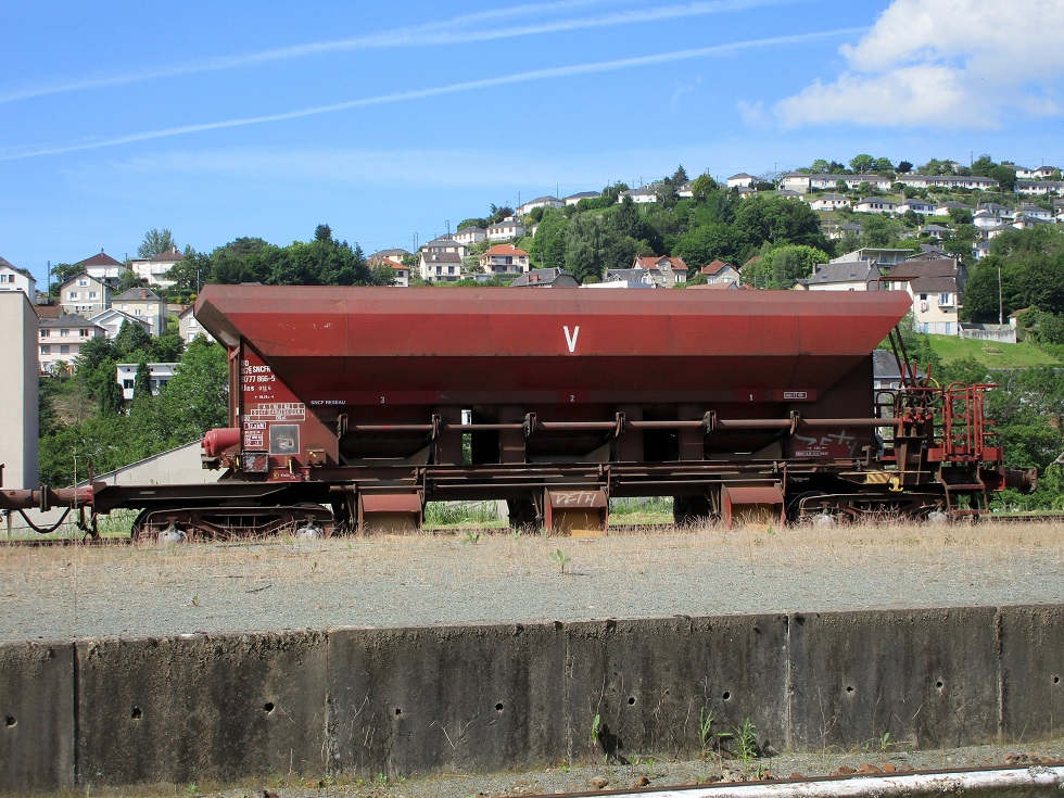 (9) 4ème Wagon bogies ballast vide.JPG