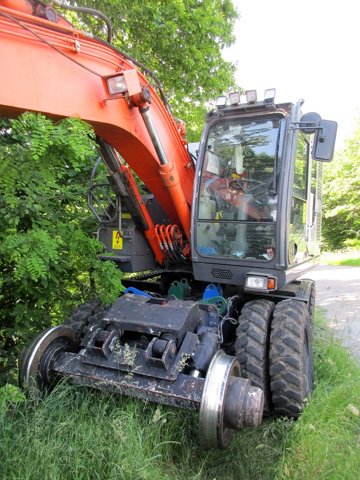 (33) PRR D2R ZX 170 Travaux Voies Ferrées Lorry AV.JPG