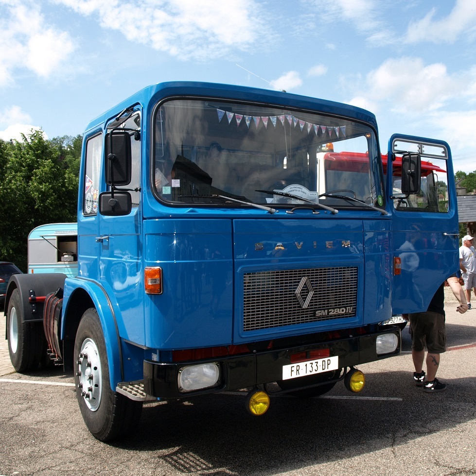 (42) Saviem SM 280 TU.JPG