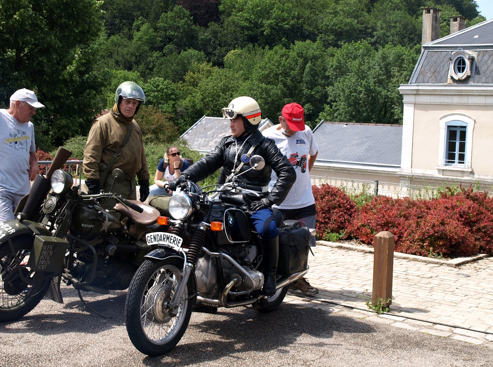 (43) BMW Gendarmerie.JPG