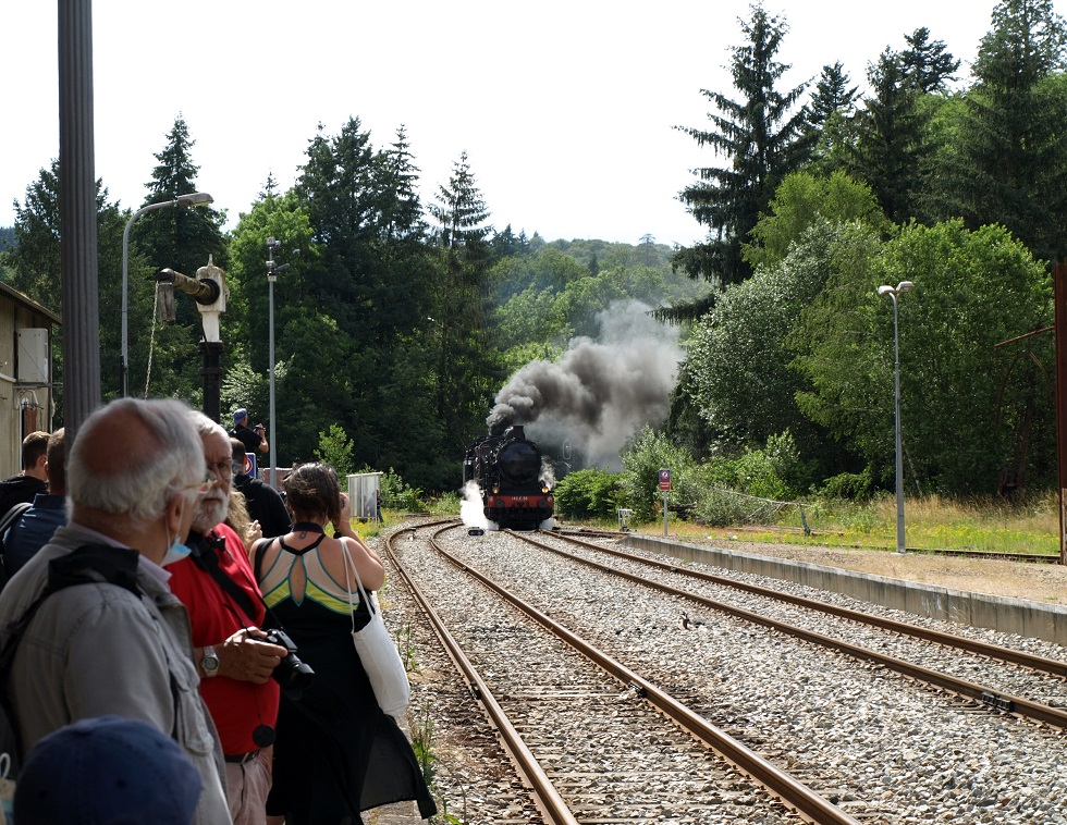 (83) Retour sur la rame voie Ussel.JPG