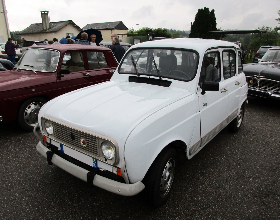 (13) Renault 4 GTL Clan.JPG