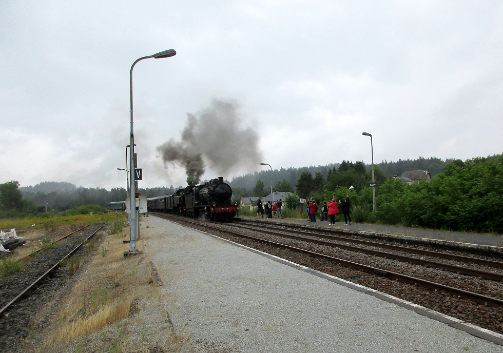 (20) Arrivée train vapeur.JPG