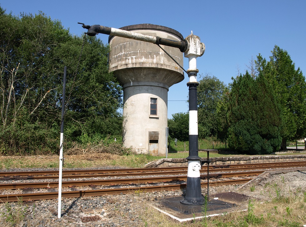 (14) Châteauneuf Bujaleuf côté Eymoutiers et Ussel.JPG