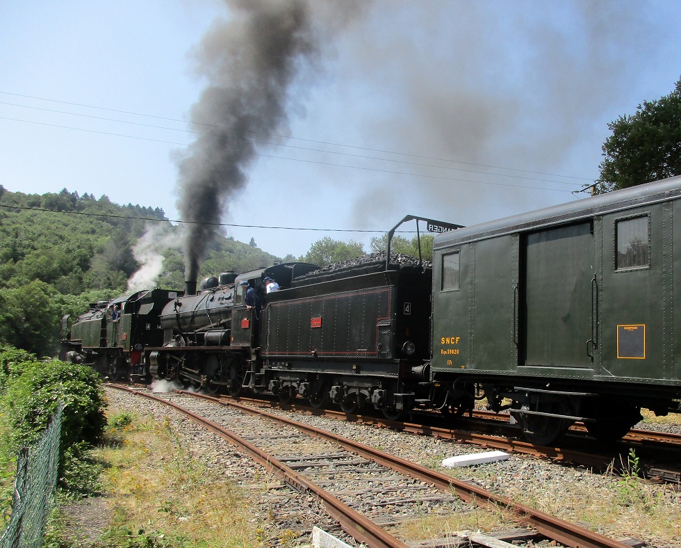 (22) Châteauneuf Bujaleuf départ vers Eymoutiers.JPG