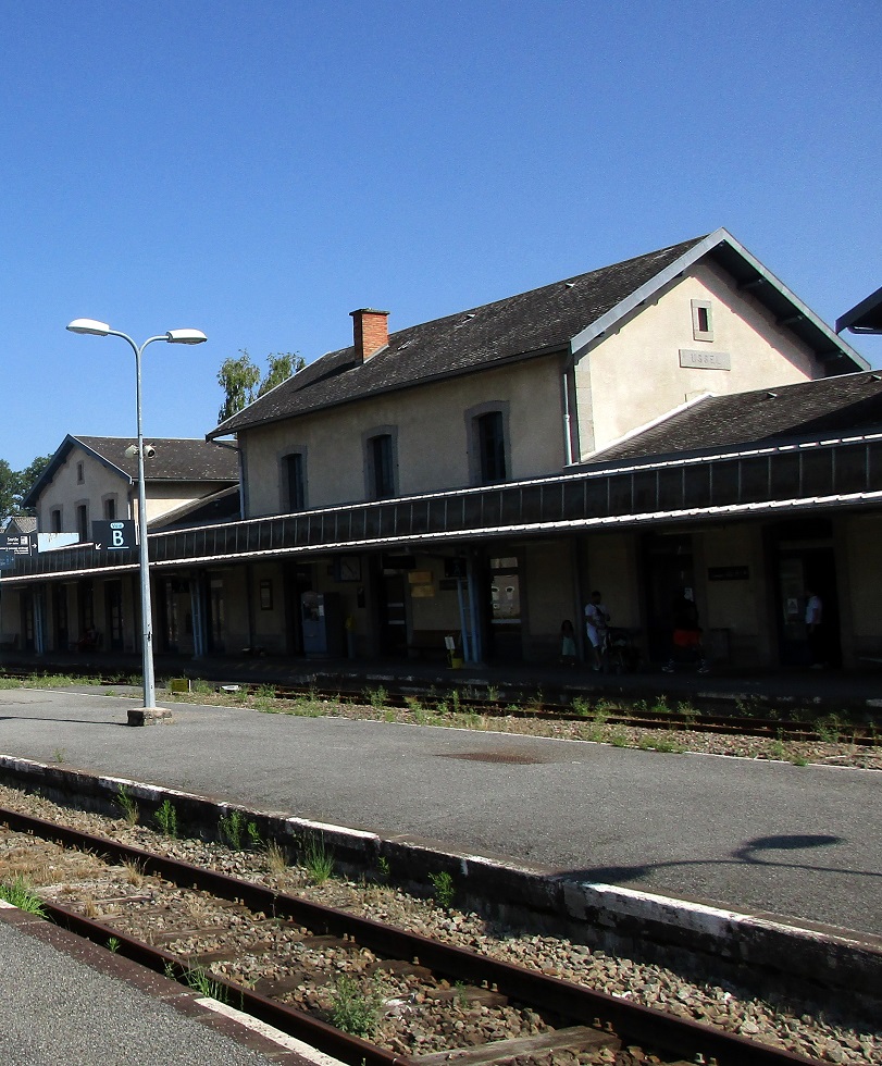 (6) Gare d'origine Ussel côté voies.JPG