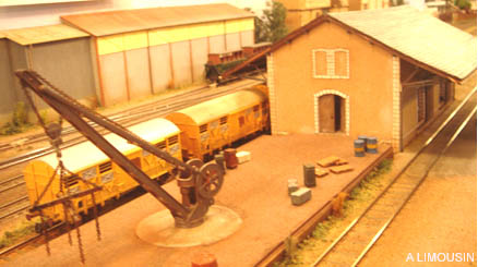 M Expo Res Rail 86  10/05