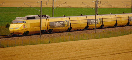 Jouef - Sortie du TGV La Poste - Nouveau Logo