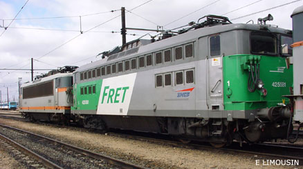 25581 Dépot Tours SP 08/09/01