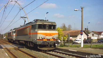 7286 Lignes des Landes 03/3/00