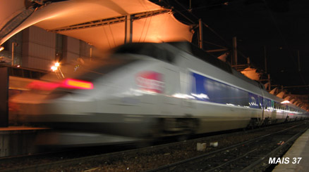 TGV SE au départ à PLY