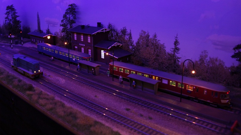 By night.JPG