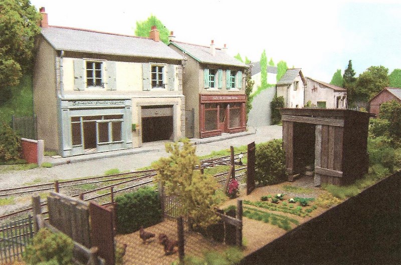 Lecoursonnais1 (Copier).jpg