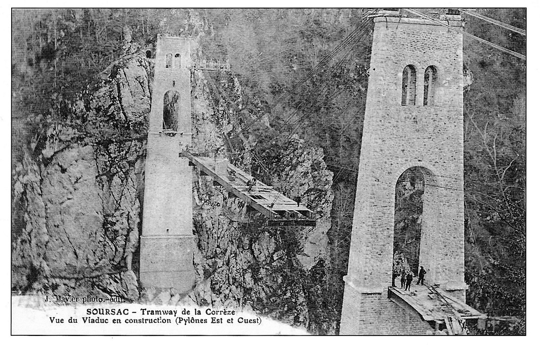 (22ER) Montage tablier vue en direction de Soursac.jpg