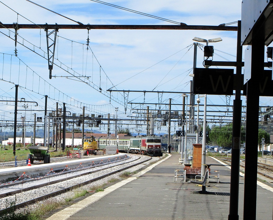 (1) Arrivée en gare Brive.JPG