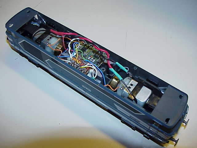 Commande des feux rouges sur une BB67000