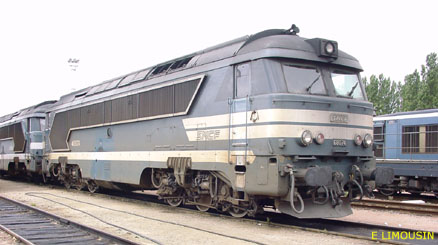 68074 Dépot Tours SP 08/09/01